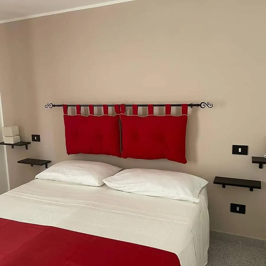 Cammaria Room Oliveri